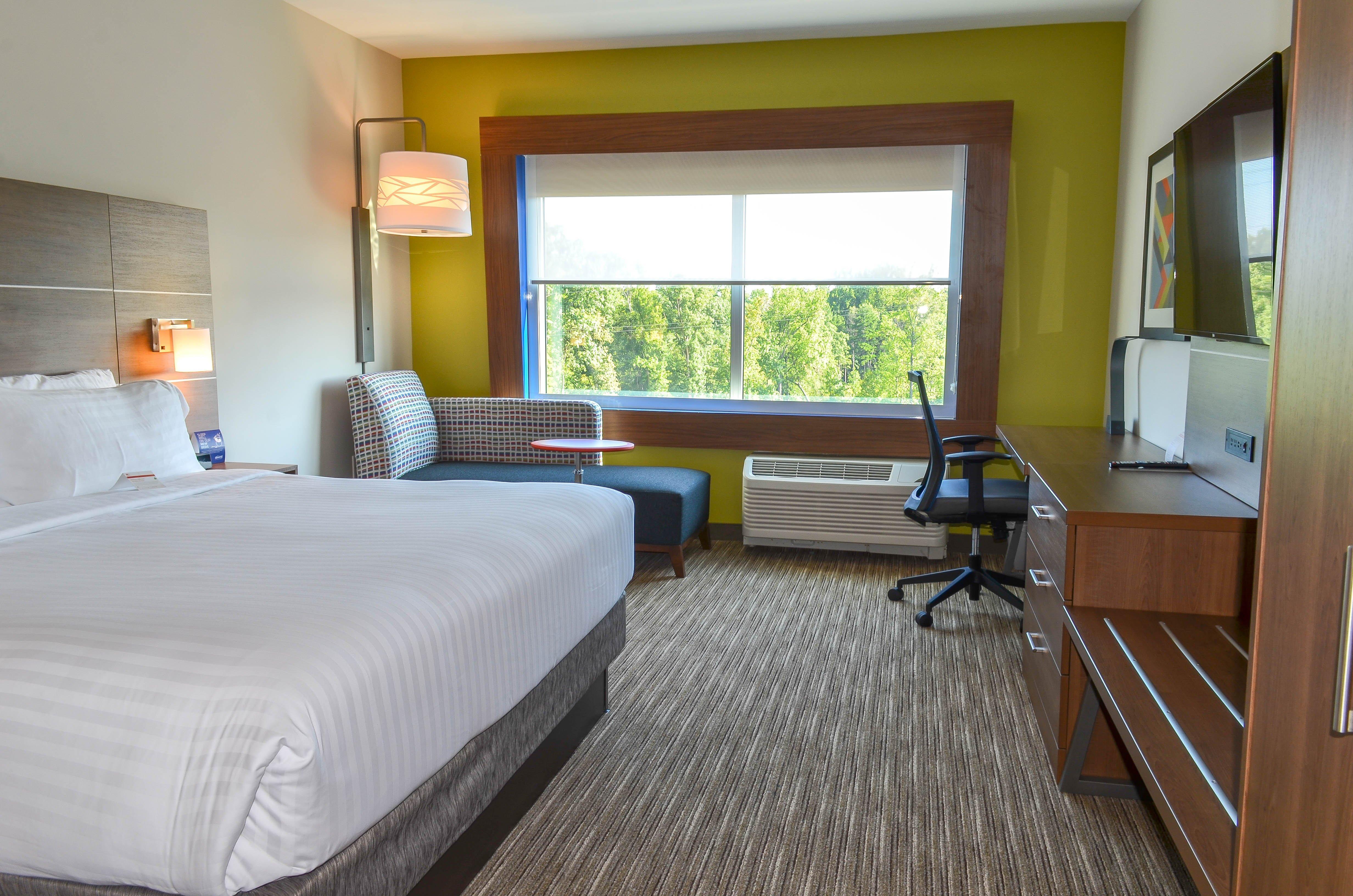 Holiday Inn Express & Suites Raleigh Airport - Brier Creek By Ihg Exterior foto